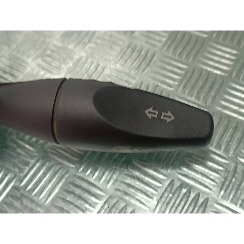 Recambio de mando intermitentes para ford focus berlina (cak) ambiente referencia OEM IAM 98AG13335AG  CONECTOR 10 PINES