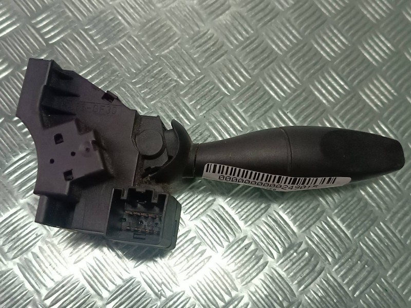 Recambio de mando intermitentes para ford focus berlina (cak) ambiente referencia OEM IAM 98AG13335AG  CONECTOR 10 PINES