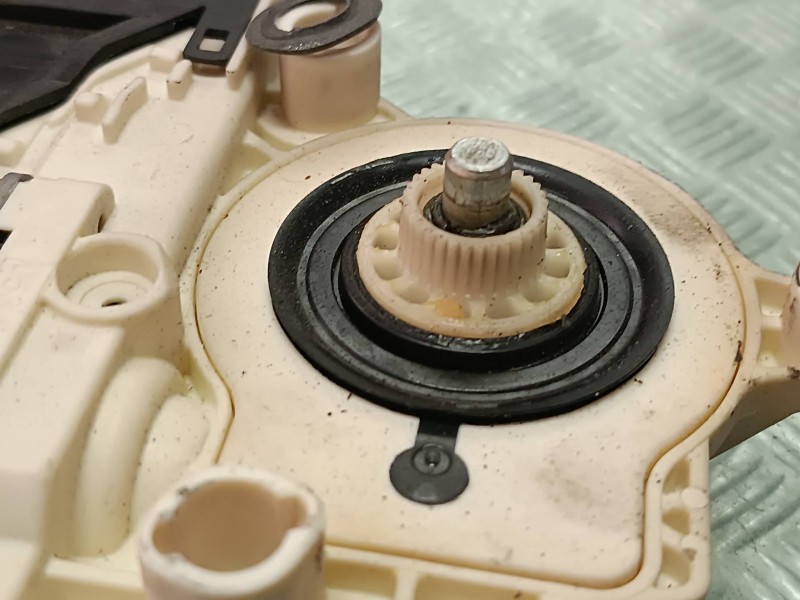 Recambio de motor elevalunas delantero izquierdo para seat ibiza (6l1) cool referencia OEM IAM 101387102 77460021 