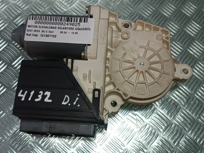 Recambio de motor elevalunas delantero izquierdo para seat ibiza (6l1) cool referencia OEM IAM 101387102 77460021 
