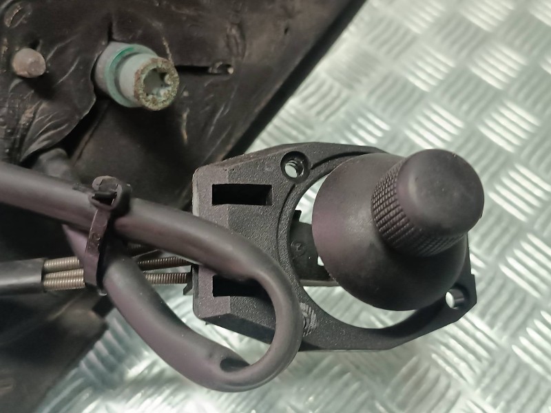 Recambio de retrovisor izquierdo para seat ibiza (6l1) cool referencia OEM IAM 876047 024142 MANUAL