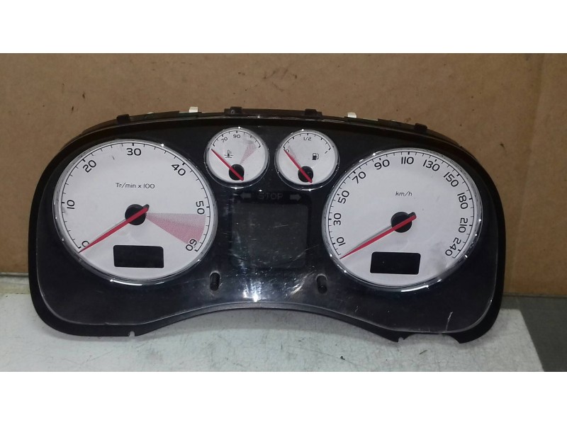 Recambio de cuadro instrumentos para peugeot 307 berlina (s2) xs referencia OEM IAM 9661323180 216518703 SAGEM