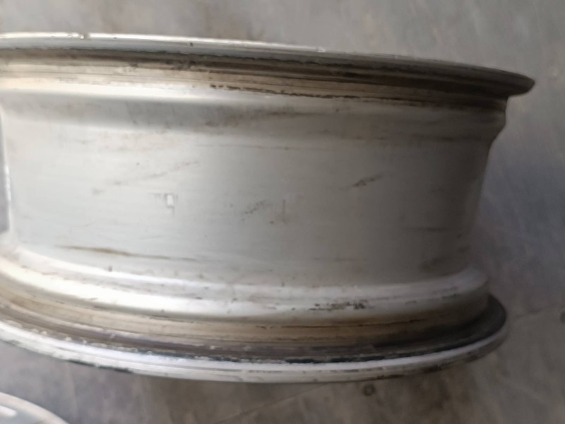 Recambio de llanta para volkswagen golf iv berlina (1j1) advance referencia OEM IAM 1J0601025AC 6.50JX16H2 ET42