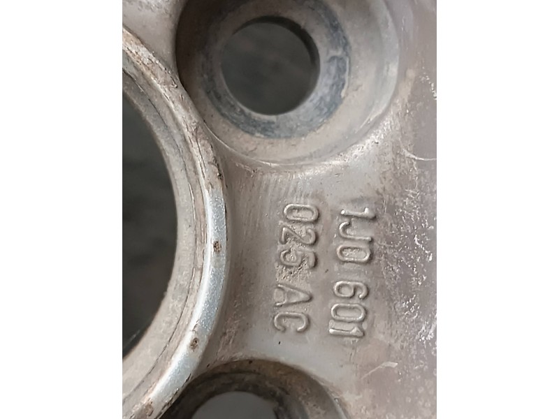Recambio de llanta para volkswagen golf iv berlina (1j1) advance referencia OEM IAM 1J0601025AC 6.50JX16H2 ET42