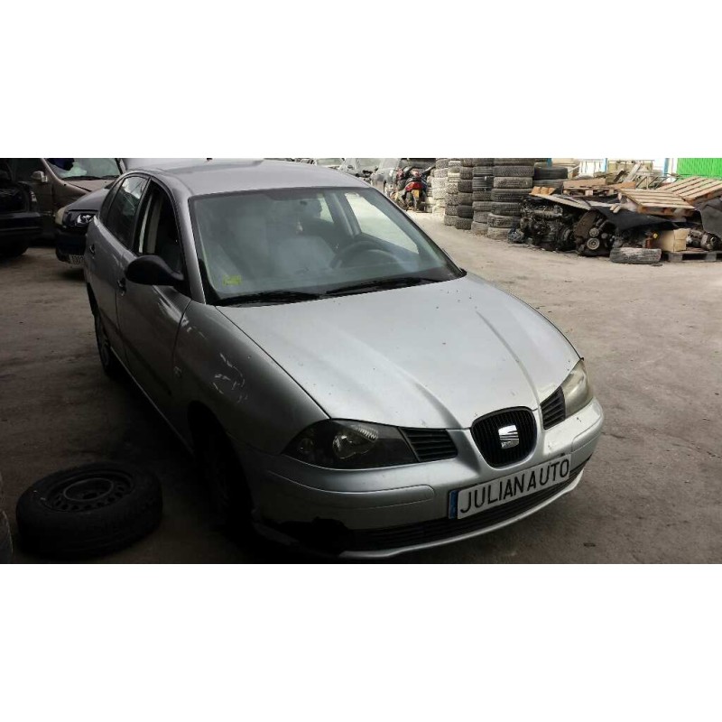 seat ibiza (6l1) del año 2004