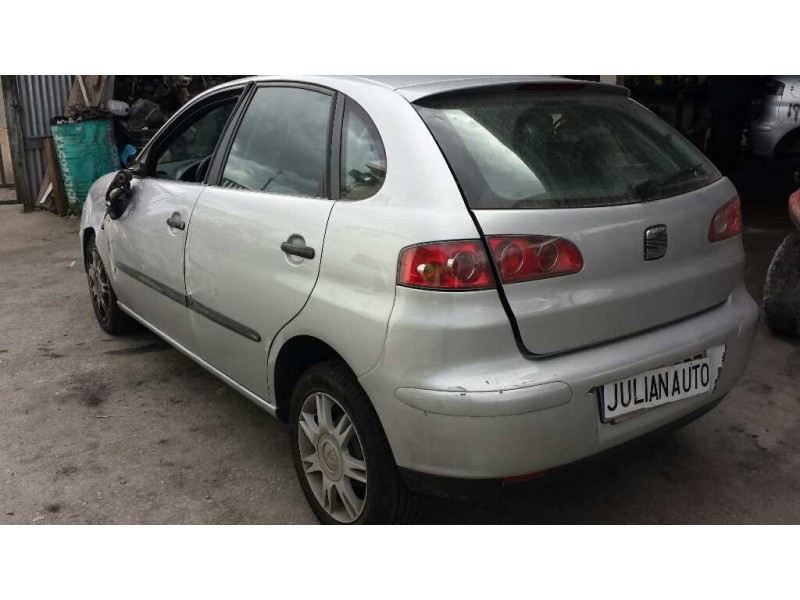 seat ibiza (6l1) del año 2004