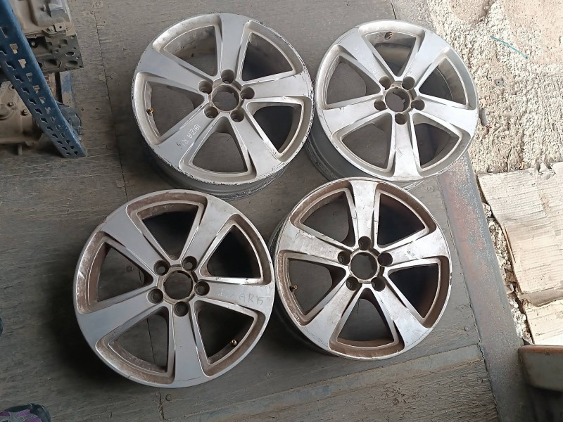 Recambio de juego llantas para seat ibiza (6l1) sport referencia OEM IAM 6L0601025R 6J15H2 ET43