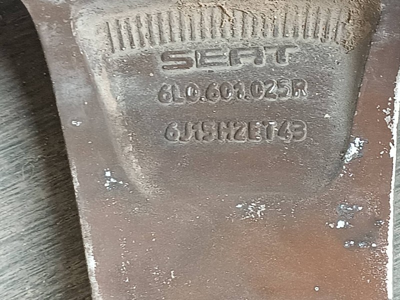 Recambio de juego llantas para seat ibiza (6l1) sport referencia OEM IAM 6L0601025R 6J15H2 ET43