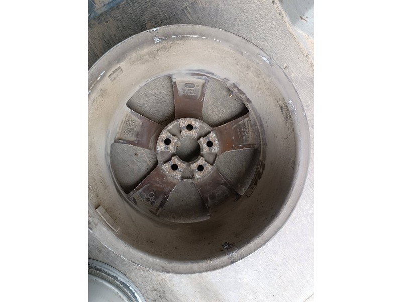 Recambio de juego llantas para seat ibiza (6l1) sport referencia OEM IAM 6L0601025R 6J15H2 ET43