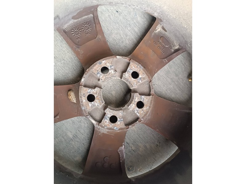 Recambio de juego llantas para seat ibiza (6l1) sport referencia OEM IAM 6L0601025R 6J15H2 ET43