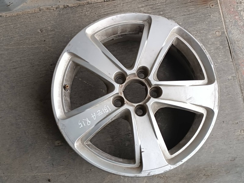 Recambio de juego llantas para seat ibiza (6l1) sport referencia OEM IAM 6L0601025R 6J15H2 ET43