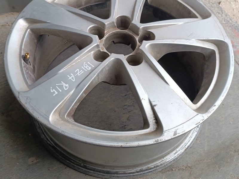 Recambio de juego llantas para seat ibiza (6l1) sport referencia OEM IAM 6L0601025R 6J15H2 ET43