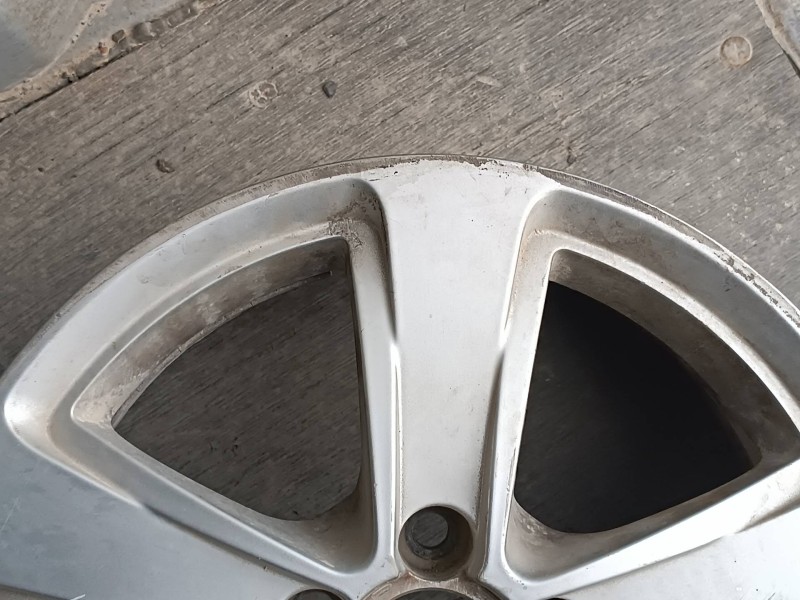 Recambio de juego llantas para seat ibiza (6l1) sport referencia OEM IAM 6L0601025R 6J15H2 ET43