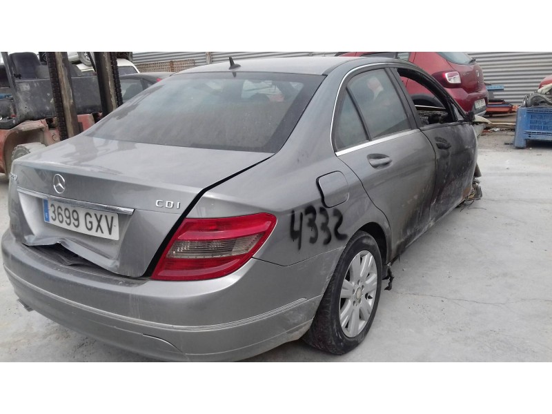 mercedes-benz clase c (w204) berlina del año 2010