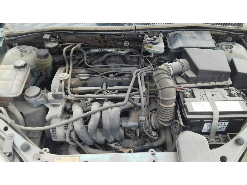 ford focus berlina (cak) del año 2001