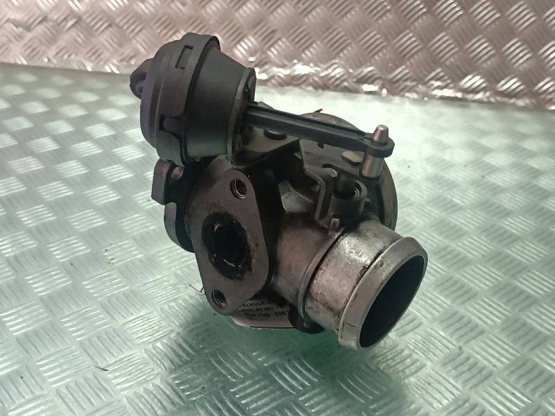 Recambio de valvula egr para audi a3 (8l) 1.9 tdi ambiente referencia OEM IAM 038131501E 038129637 