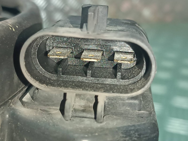 Recambio de electroventilador para opel astra g berlina club referencia OEM IAM 24431827 0130303247 0130303837