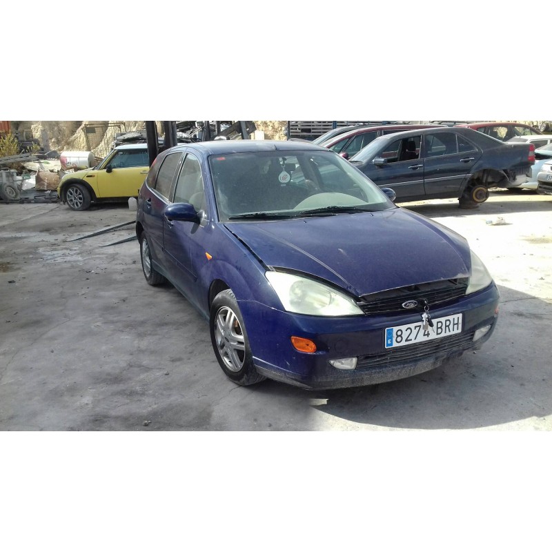 ford focus berlina (cak) del año 2001