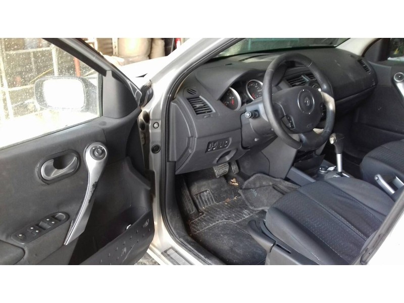 renault megane ii berlina 5p del año 2006