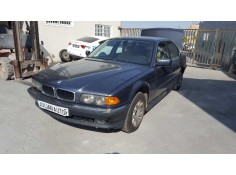 bmw serie 7 (e38) del año 2000