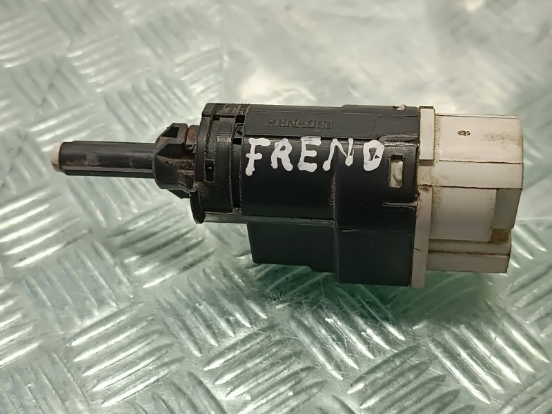 Recambio de sensor para dacia duster ambiance 4x2 referencia OEM IAM 253206170R CONECTOR 4 PINES FRENO
