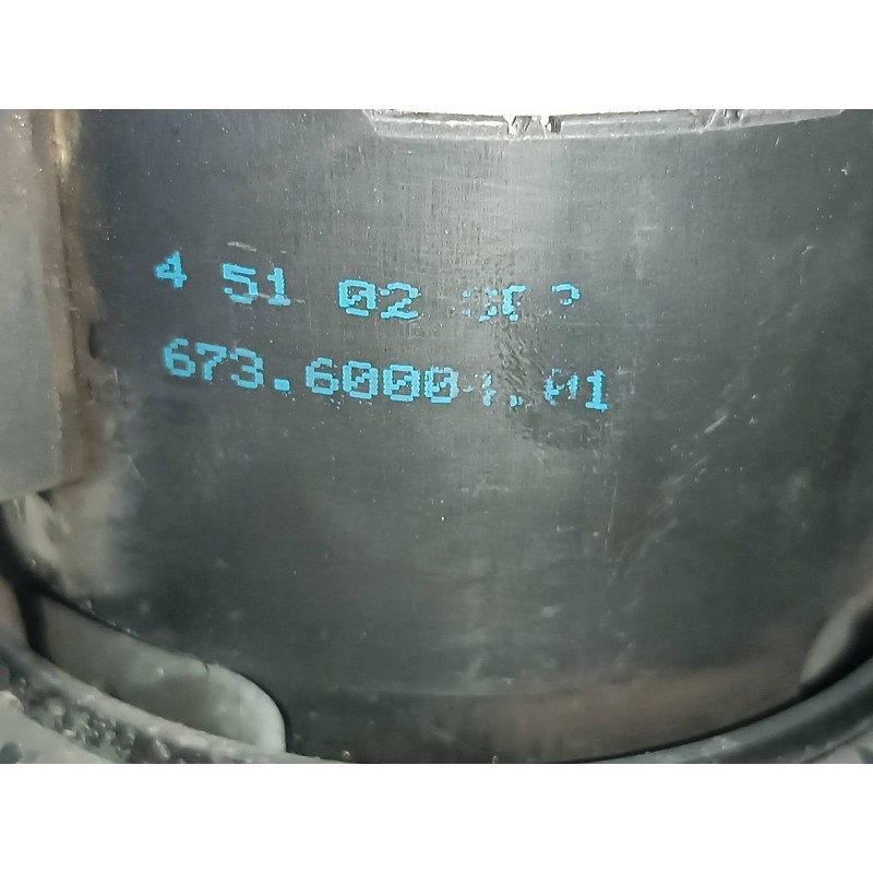 Recambio de ventilador calefaccion para nissan almera tino (v10m) básico referencia OEM IAM 6736000  CONECTOR 2 PINES