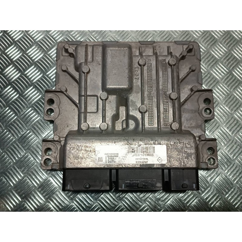 Recambio de centralita motor uce para dacia duster ambiance 4x2 referencia OEM IAM 237101384S 23710713R CONTINENTAL