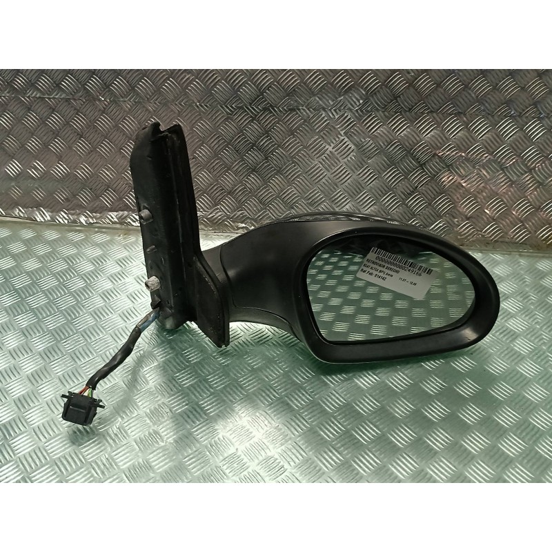 Recambio de retrovisor derecho para seat altea (5p1) arena referencia OEM IAM 014142  ELECTRICO