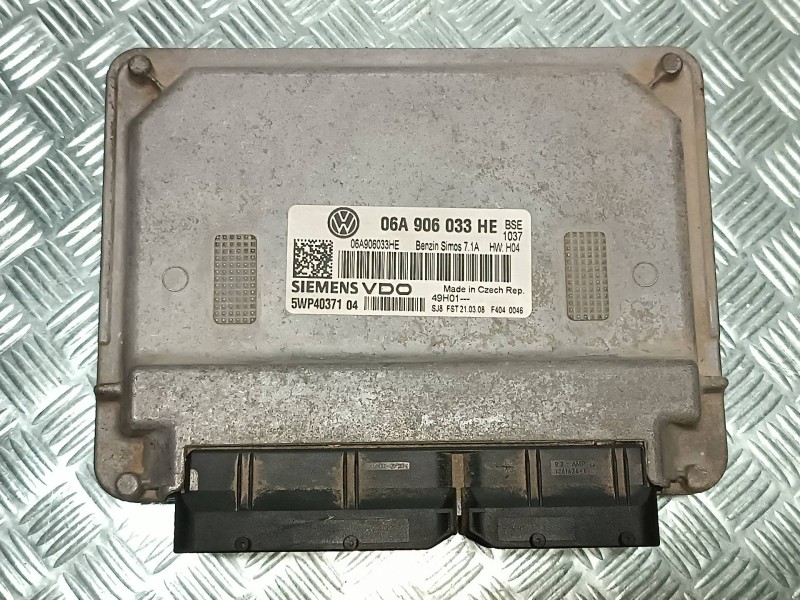 Recambio de centralita motor uce para seat altea (5p1) arena referencia OEM IAM 06A906033HE 5WP4037104 SIEMENS VDO