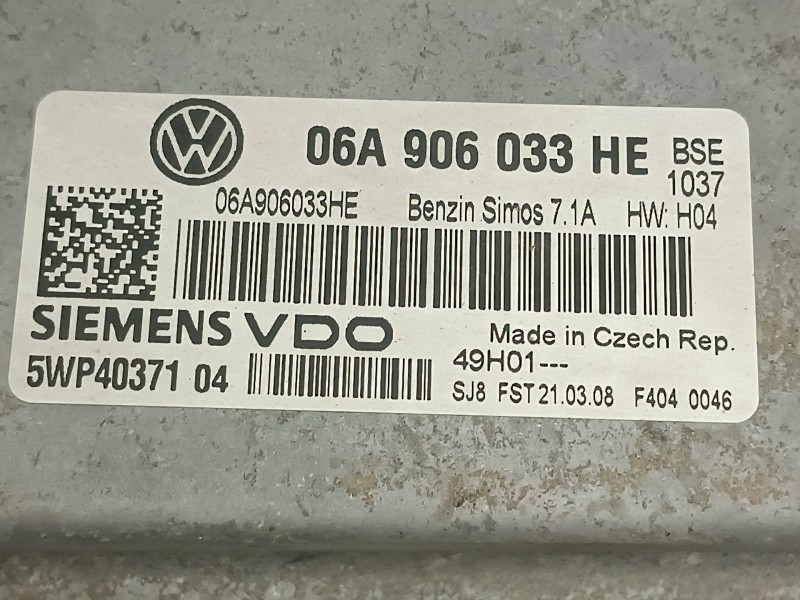 Recambio de centralita motor uce para seat altea (5p1) arena referencia OEM IAM 06A906033HE 5WP4037104 SIEMENS VDO