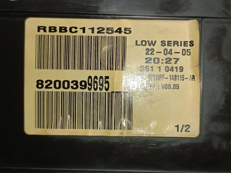 Recambio de cuadro instrumentos para renault megane ii berlina 5p authentique referencia OEM IAM 8200399695  VISTEON