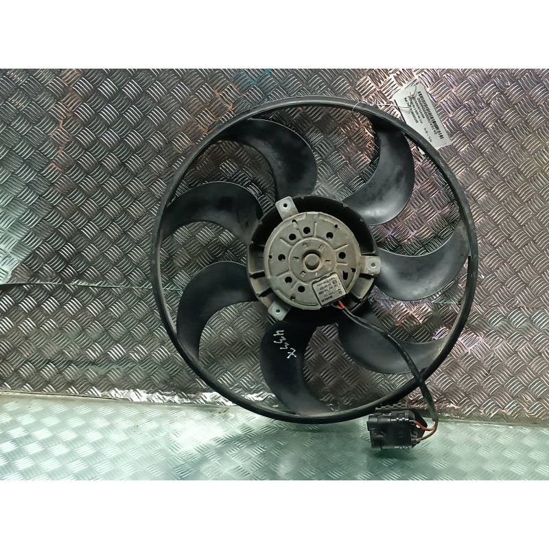 Recambio de electroventilador para opel astra g berlina club referencia OEM IAM 0130303245 24431825 CONECTOR 3 PINES