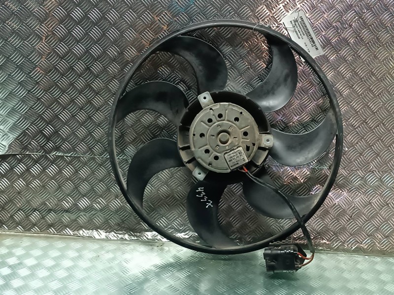 Recambio de electroventilador para opel astra g berlina club referencia OEM IAM 0130303245 24431825 CONECTOR 3 PINES