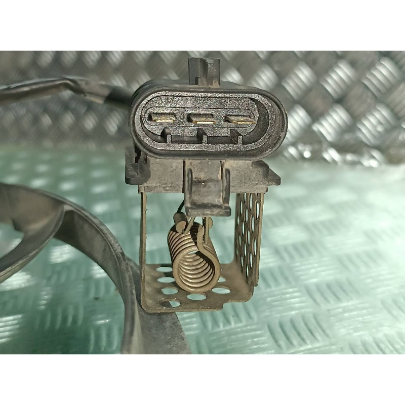 Recambio de electroventilador para opel astra g berlina club referencia OEM IAM 0130303245 24431825 CONECTOR 3 PINES