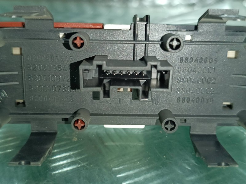 Recambio de warning para renault megane ii berlina 5p authentique referencia OEM IAM 8200407415 8200095493 88040002