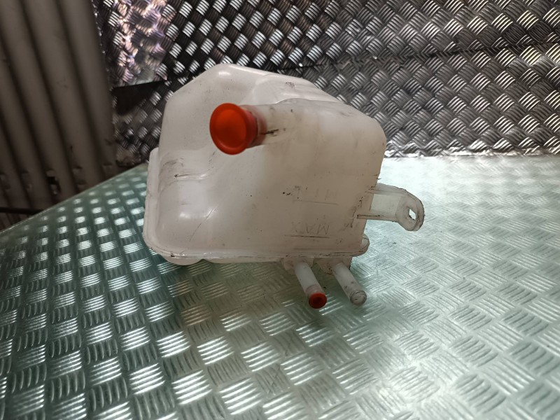 Recambio de deposito expansion para ford focus berlina (cak) trend referencia OEM IAM L11200005503566  