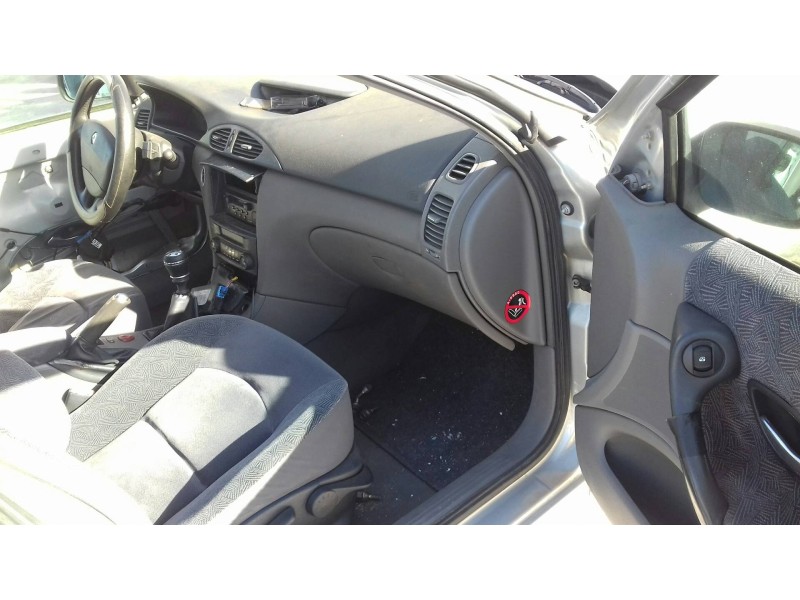 renault laguna ii (bg0) del año 2001