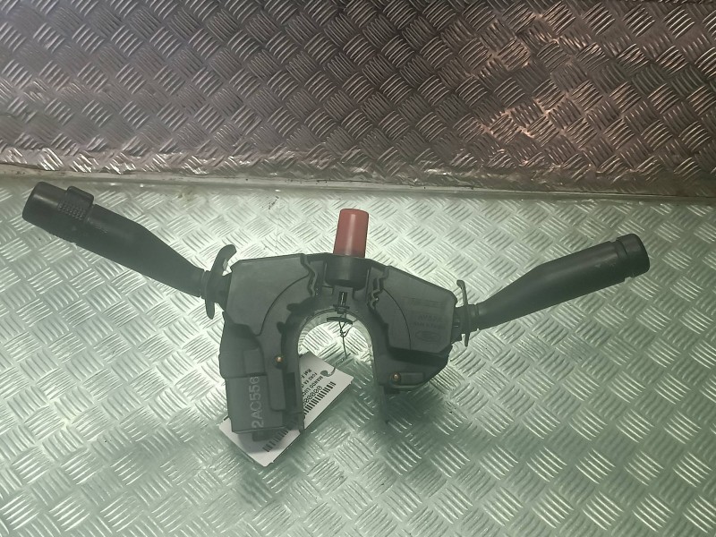 Recambio de mando luces para ford ka (ccq) básico referencia OEM IAM XS6T11K665CA 93AG13350AC 2AC556