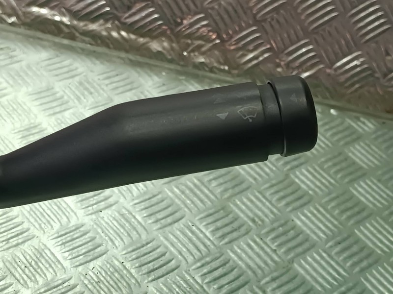 Recambio de mando luces para ford ka (ccq) básico referencia OEM IAM XS6T11K665CA 93AG13350AC 2AC556