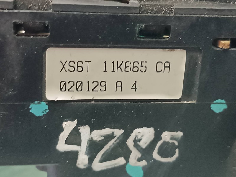 Recambio de mando luces para ford ka (ccq) básico referencia OEM IAM XS6T11K665CA 93AG13350AC 2AC556