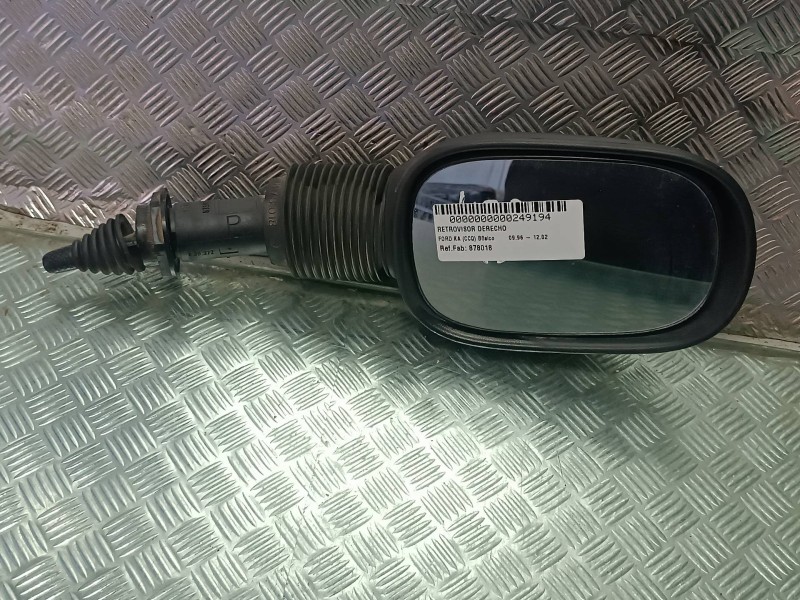 Recambio de retrovisor derecho para ford ka (ccq) básico referencia OEM IAM 878018 010113 MANUAL