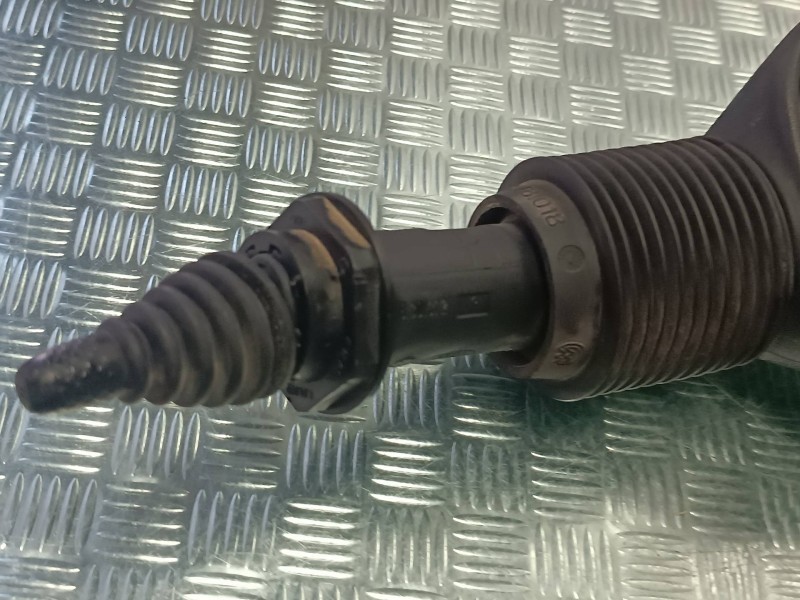 Recambio de retrovisor derecho para ford ka (ccq) básico referencia OEM IAM 878018 010113 MANUAL