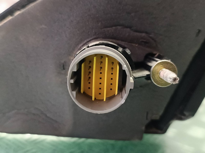 Recambio de retrovisor derecho para renault laguna ii (bg0) authentique referencia OEM IAM 014128  ELECTRICO