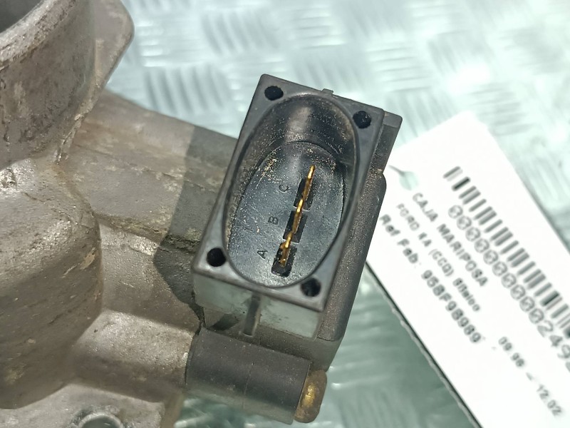 Recambio de caja mariposa para ford ka (ccq) básico referencia OEM IAM 95BF9B989  CONECTOR 3 PINES