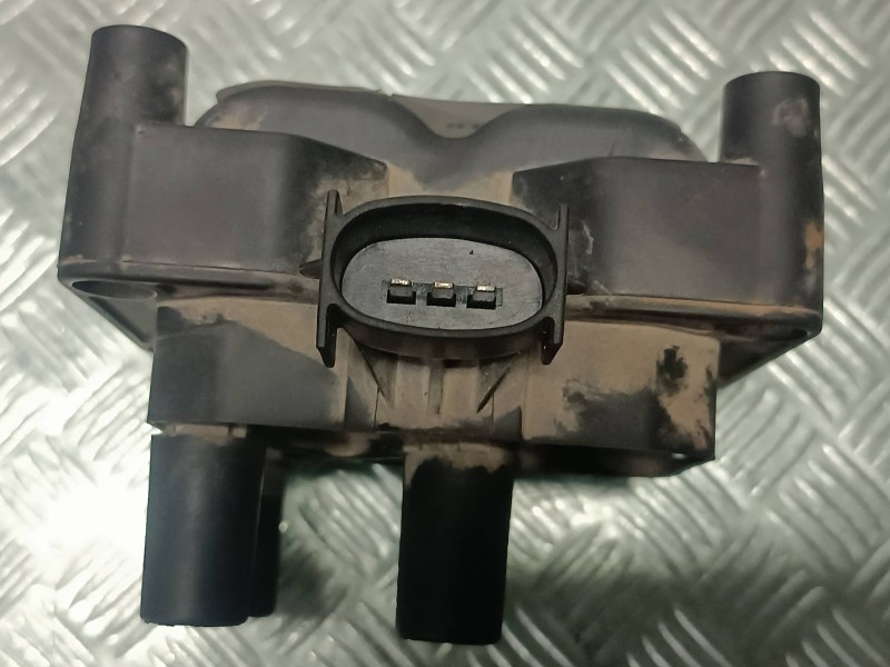 Recambio de bobina encendido para ford ka (ccq) básico referencia OEM IAM   CONECTOR 3 PINES