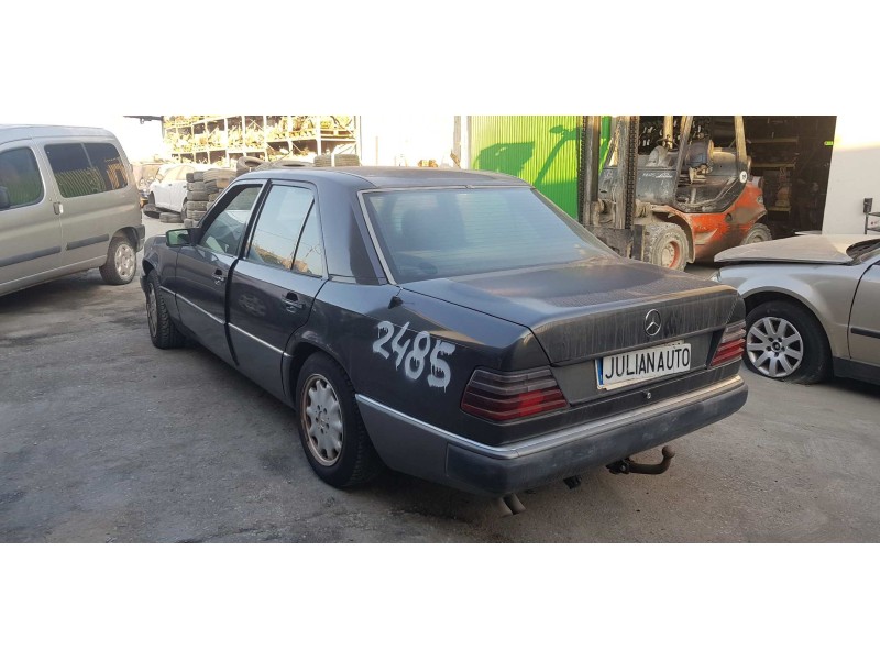 mercedes-benz clase e (w124) berlina del año 1991