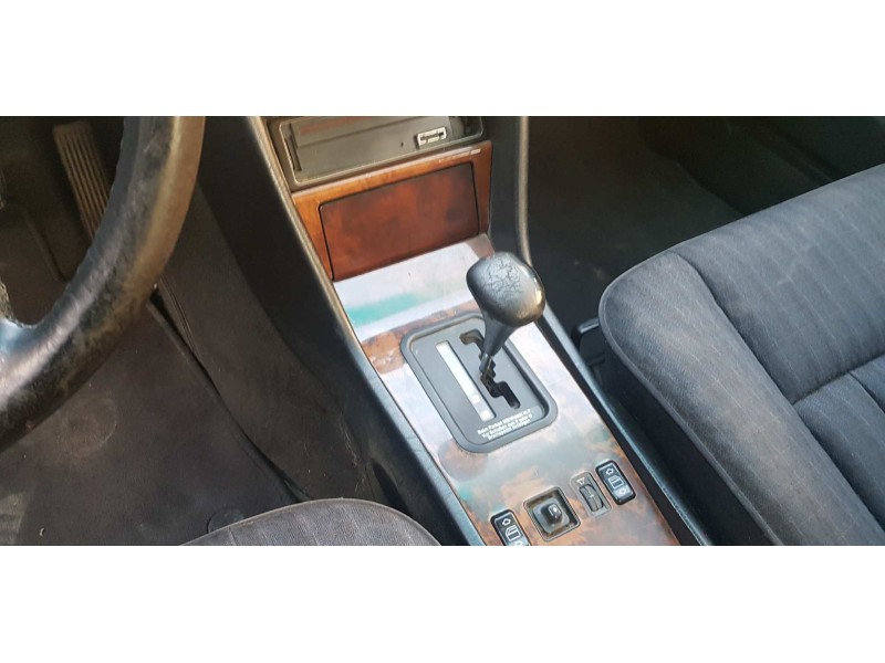 mercedes-benz clase e (w124) berlina del año 1991