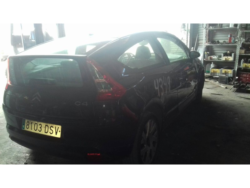 citroen c4 berlina del año 2005