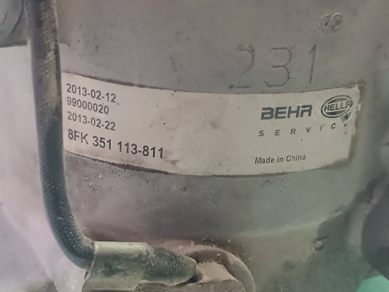 Recambio de compresor aire acondicionado para ford focus berlina (cak) trend referencia OEM IAM 8FK351113811  BEHR HELLA