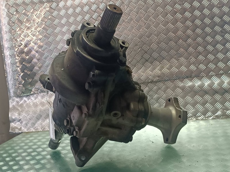 Recambio de caja transfer para dacia duster ambiance 4x2 referencia OEM IAM 8200988059 8200988060 F59580